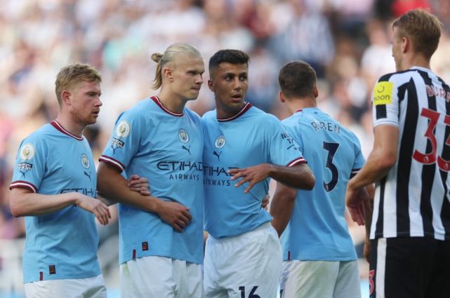 齐沃：利物浦的实力足以克服困境，我们很清楚欧冠的难度