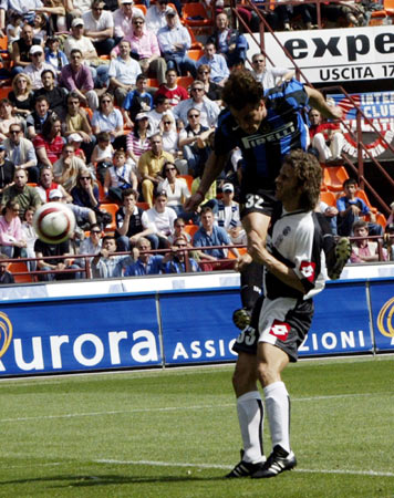 CBA杯战报：扬22分，青岛116-93大胜天津