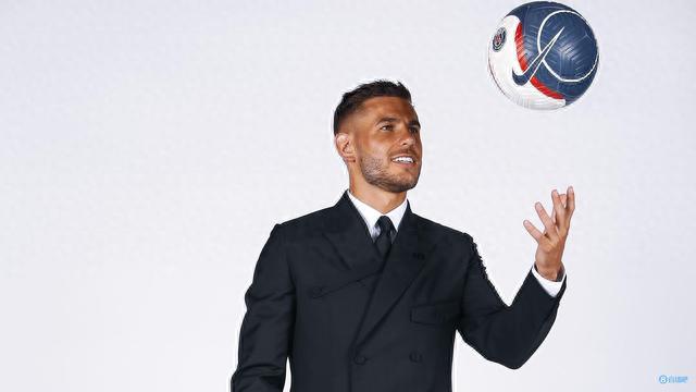 德罗西取热那亚生涯首胜，率队时隔239天再次意甲主场赢球